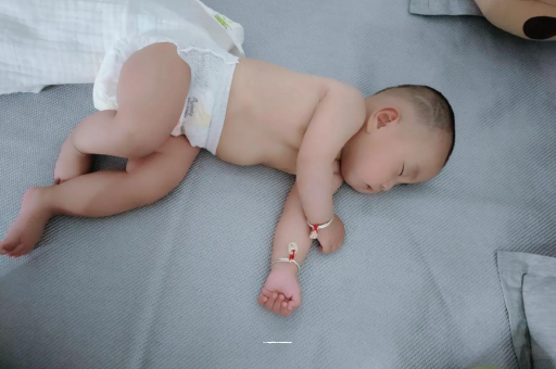 如皋宝宝呼吸道感染发烧
